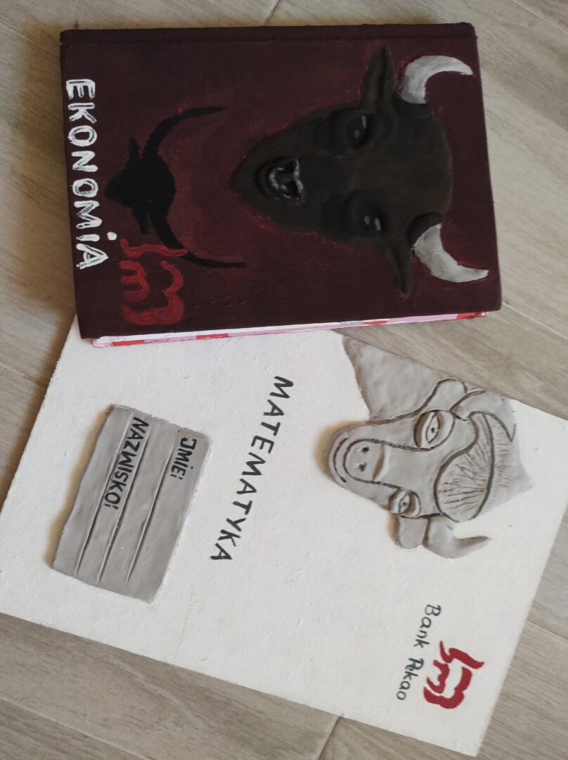 3d użyta glina i farby