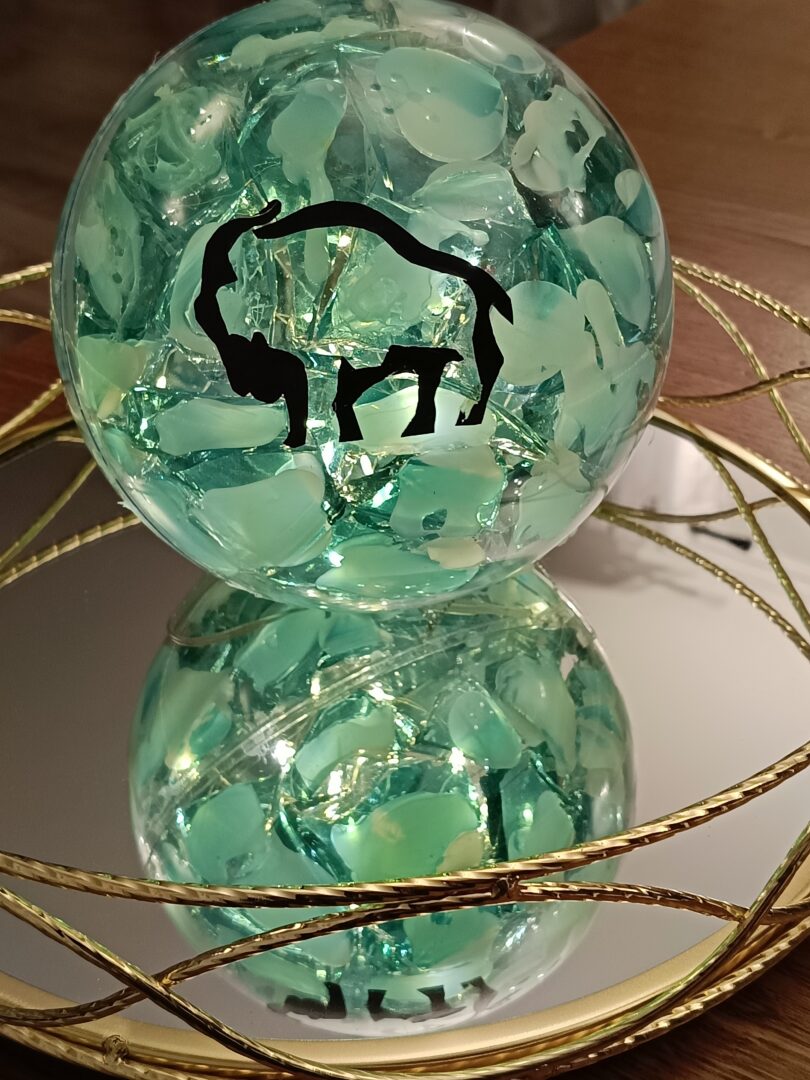 Świecąca szklana kula