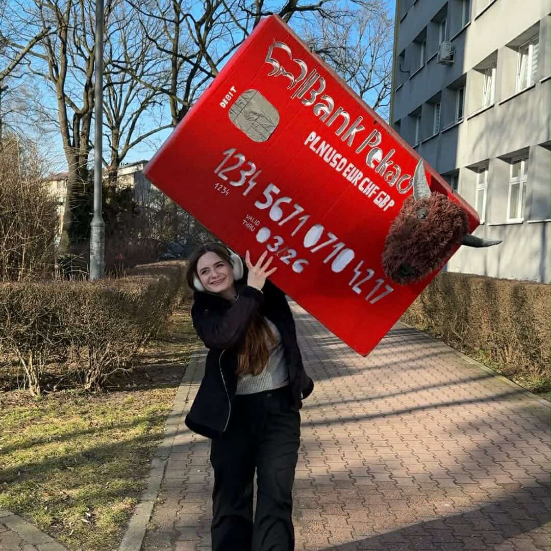 Ogromna karta kredytowa