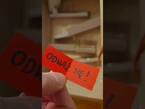 Niełatwa droga do sukcesu rzeźba kinetyczna